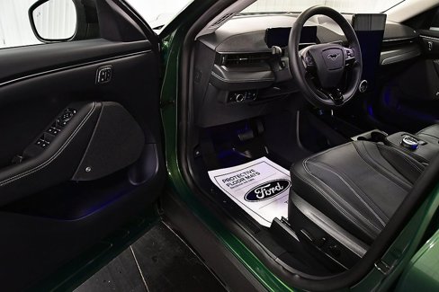 Used 2024 Ford Mustang Mach-E Premium image 14