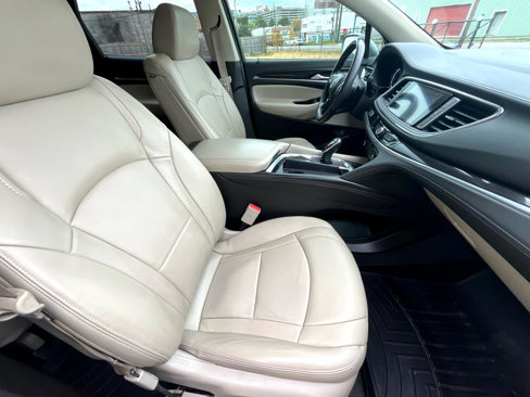 Used 2020 Buick Enclave Essence image 59