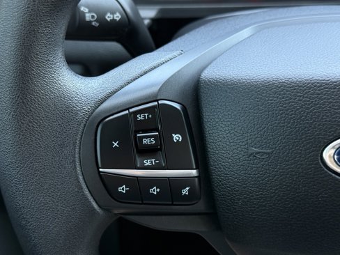 Used 2021 Ford Explorer 2WD image 32