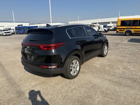 Used 2018 Kia Sportage LX w/ LX Popular Package image 5