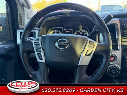 Used 2019 Nissan Titan PRO-4X w/ Pro-4x Convenience Package image 9