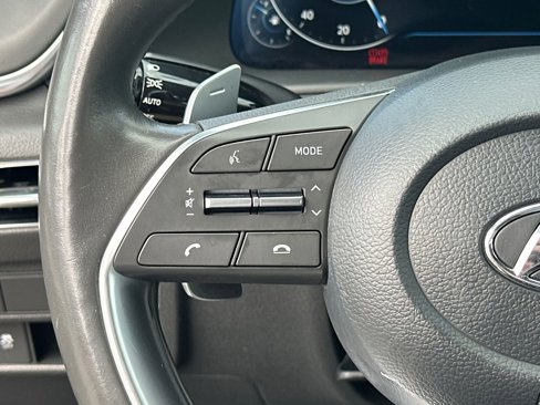Used 2023 Hyundai Sonata Limited image 24