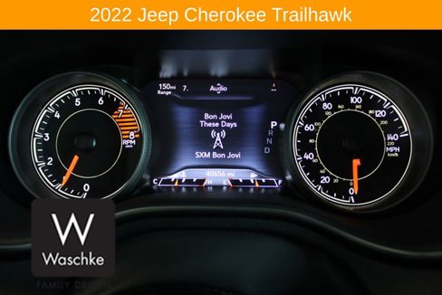 Used 2022 Jeep Cherokee Trailhawk w/ Trailer Tow Group image 42