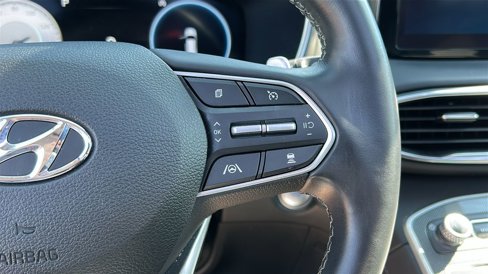 Used 2023 Hyundai Santa Fe SEL w/ Premium Package image 13