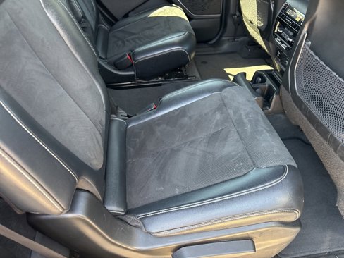 Used 2022 Jeep Grand Cherokee L Laredo image 23