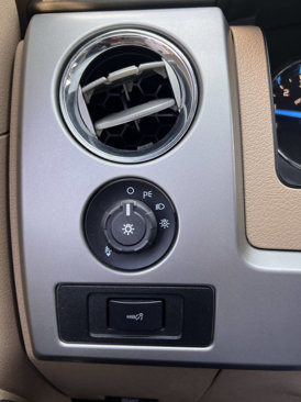 Used 2014 Ford F150 Lariat w/ Equipment Group 502A Luxury image 20
