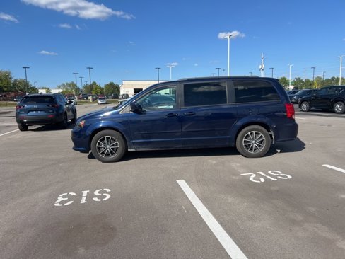 Used 2017 Dodge Grand Caravan GT image 17