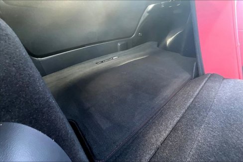 Used 2019 Lexus UX 200 image 28