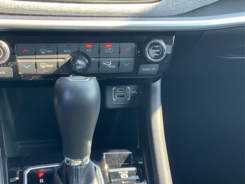 Used 2022 Jeep Compass Latitude w/ Convenience Group image 27