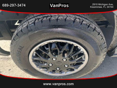 Used 2015 Ford Transit 250 130 Low Roof image 18