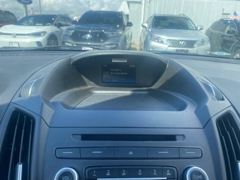 Used 2018 Ford Escape SE image 22