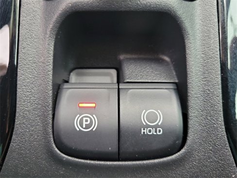 Used 2020 Toyota Corolla LE image 25