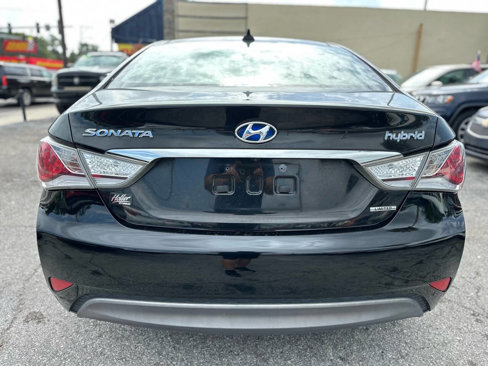 Used 2014 Hyundai Sonata Limited w/ Panoramic Sunroof Package 02 image 6