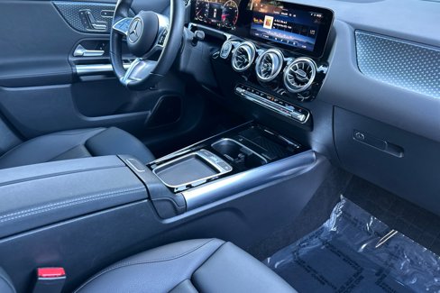 Certified 2024 Mercedes-Benz GLA 250 4MATIC image 16
