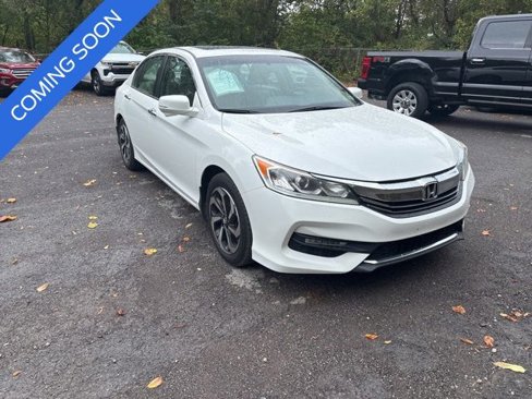 Used 2017 Honda Accord EX-L image 4