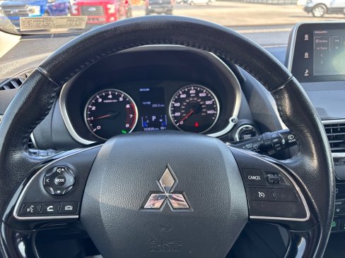 Used 2019 Mitsubishi Eclipse Cross SE image 14