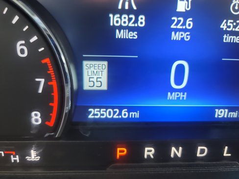 Used 2022 Ford Explorer XLT w/ Equipment Group 202A image 28