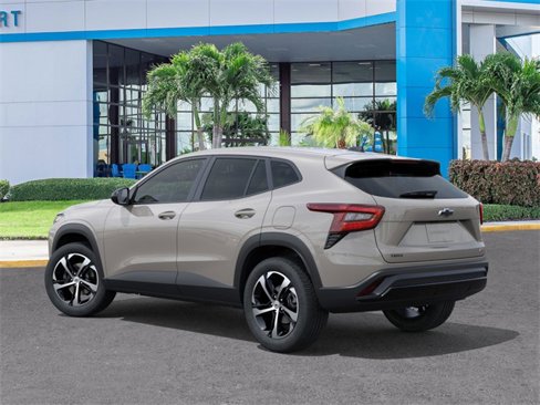 New 2026 Chevrolet Trax RS w/ Driver Confidence Package image 3