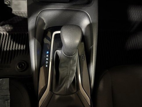 Used 2023 Toyota Corolla LE image 24