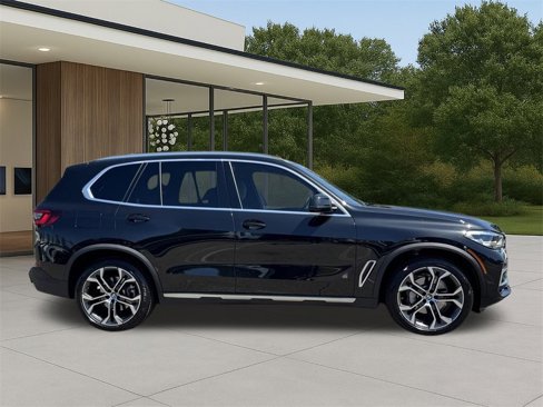 Certified 2023 BMW X5 sDrive40i w/ Parking Assistance Package image 6