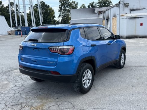 Used 2017 Jeep Compass Sport w/ Cold Weather Group image 6