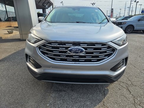 Used 2022 Ford Edge Titanium image 9