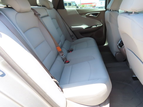 Used 2024 Chevrolet Malibu LT image 14