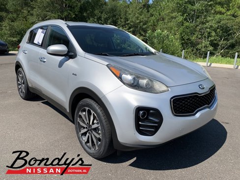 Used 2017 Kia Sportage EX image 1