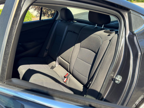 Used 2017 Chevrolet Cruze LT image 38