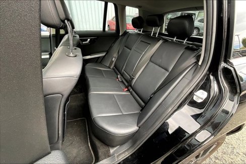 Used 2015 Mercedes-Benz GLK 250 BlueTEC 4MATIC image 23