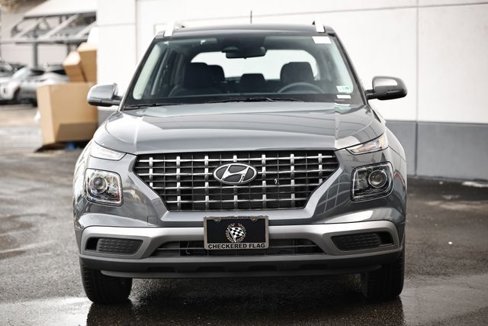 New 2025 Hyundai Venue SEL image 4