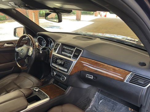 Used 2015 Mercedes-Benz GL 450 4MATIC image 25