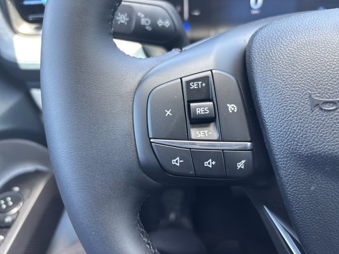 New 2025 Ford Maverick XLT w/ XLT Luxury Package image 15