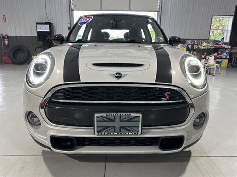 Used 2020 MINI Cooper S image 2