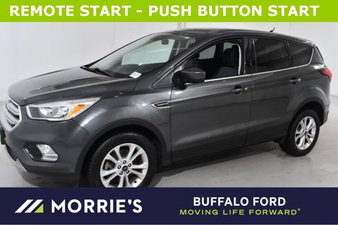 Used 2019 Ford Escape SE image 1