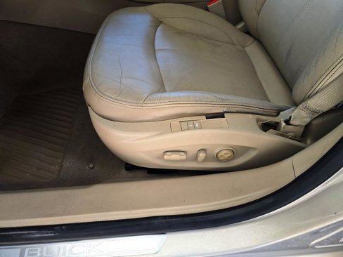 Used 2010 Buick LaCrosse CXS w/ Touring Package image 25