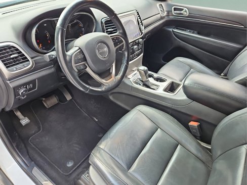 Used 2020 Jeep Grand Cherokee Limited image 15