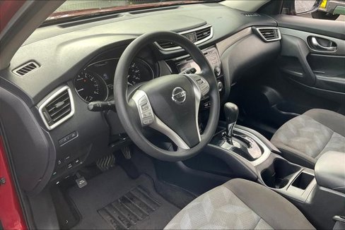 Used 2016 Nissan Rogue S image 13