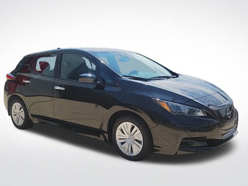 Certified 2023 Nissan Leaf S image 7