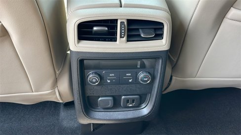 Used 2020 Buick Envision Premium image 16