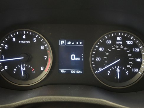 Used 2016 Hyundai Tucson Sport image 19