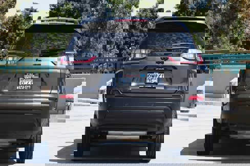 Used 2019 Jeep Cherokee Latitude Plus image 4