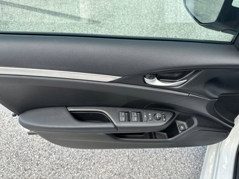 Used 2021 Honda Civic Sport image 17