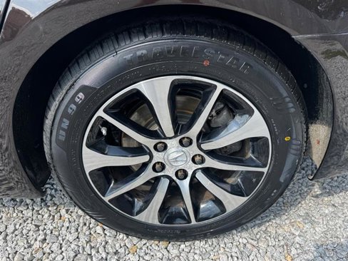 Used 2015 Acura TLX w/ Technology Package image 22