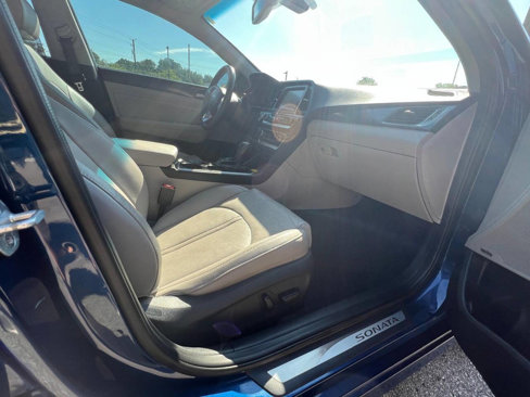 Used 2018 Hyundai Sonata Limited w/ Limited Ultimate Package 03 image 15