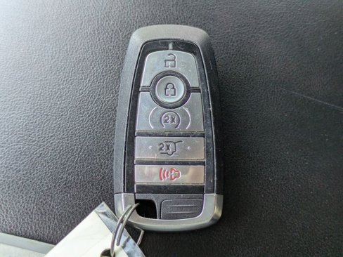 Used 2021 Ford Explorer XLT w/ Equipment Group 202A image 33