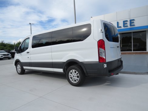 Used 2021 Ford Transit 350 XLT image 3