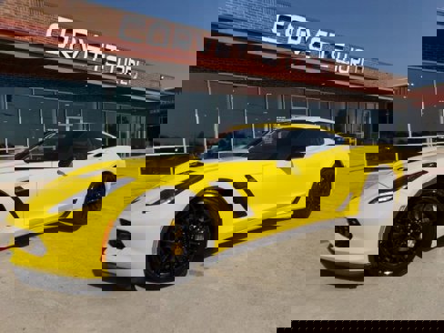 Used 2016 Chevrolet Corvette Z06 image 1