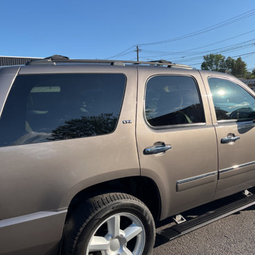 Used 2012 Chevrolet Tahoe LTZ image 8