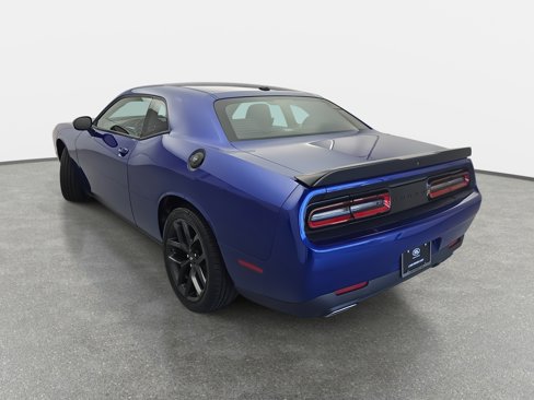 Used 2022 Dodge Challenger SXT w/ Blacktop Package image 7
